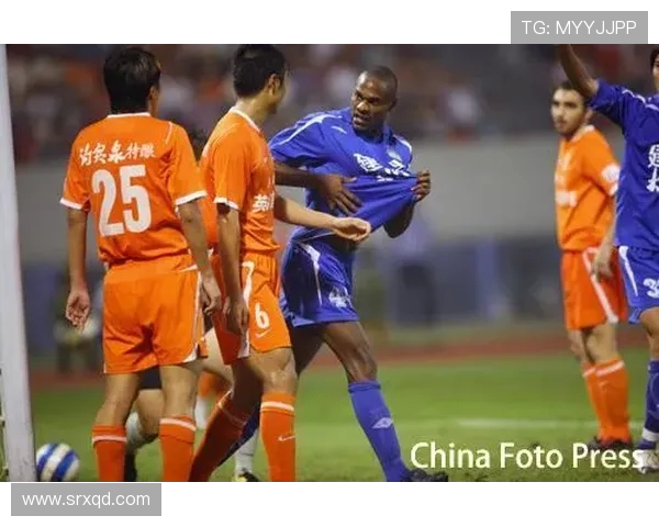 2018年河南建业与山东鲁能激战回顾精彩瞬间与赛场亮点分析